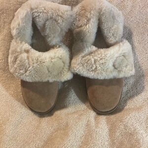 UGG PENDLETON RARE Women's Size 9 limited edition, Shearling Ankle Booties HTF !